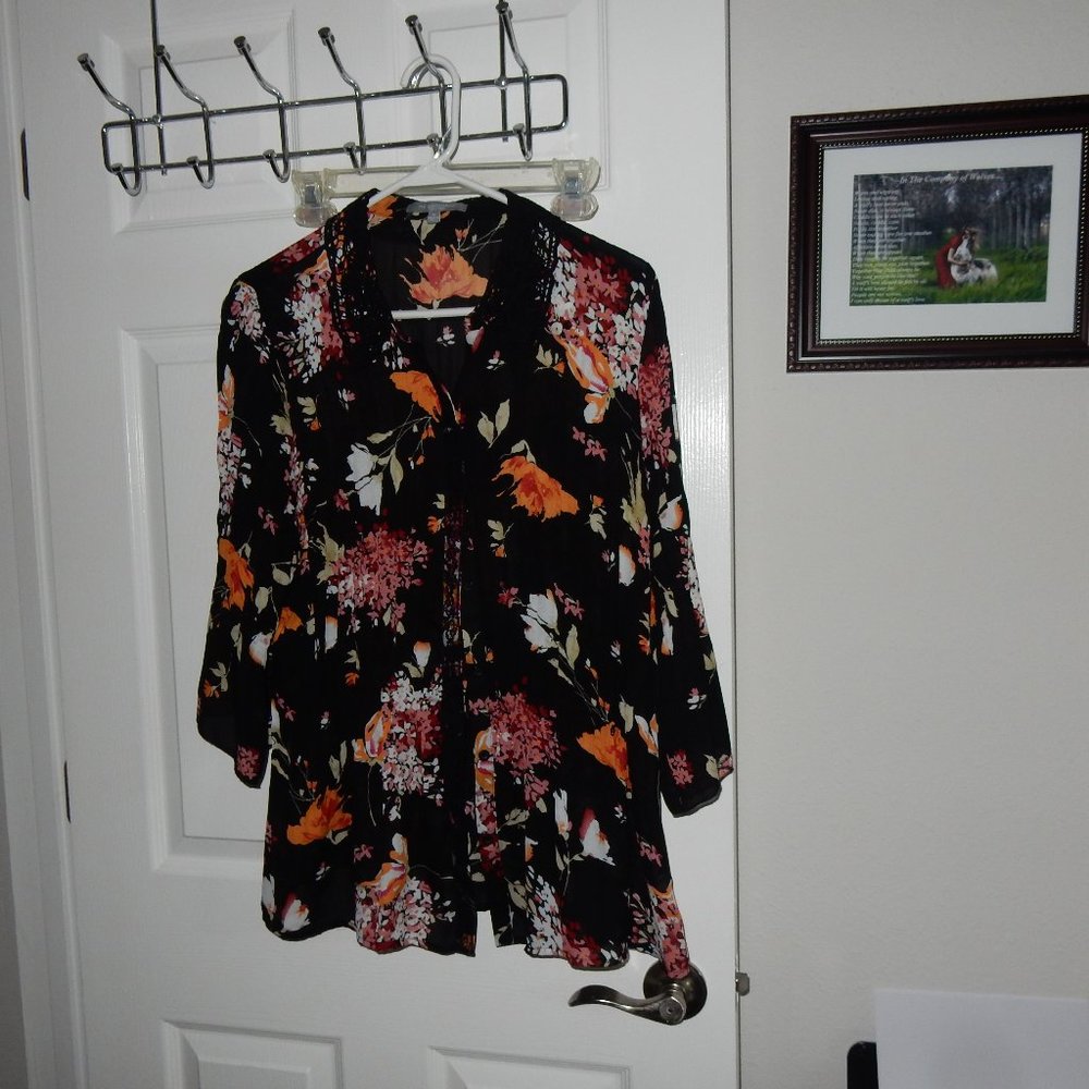 NY Collection 1X Top Lace Collar